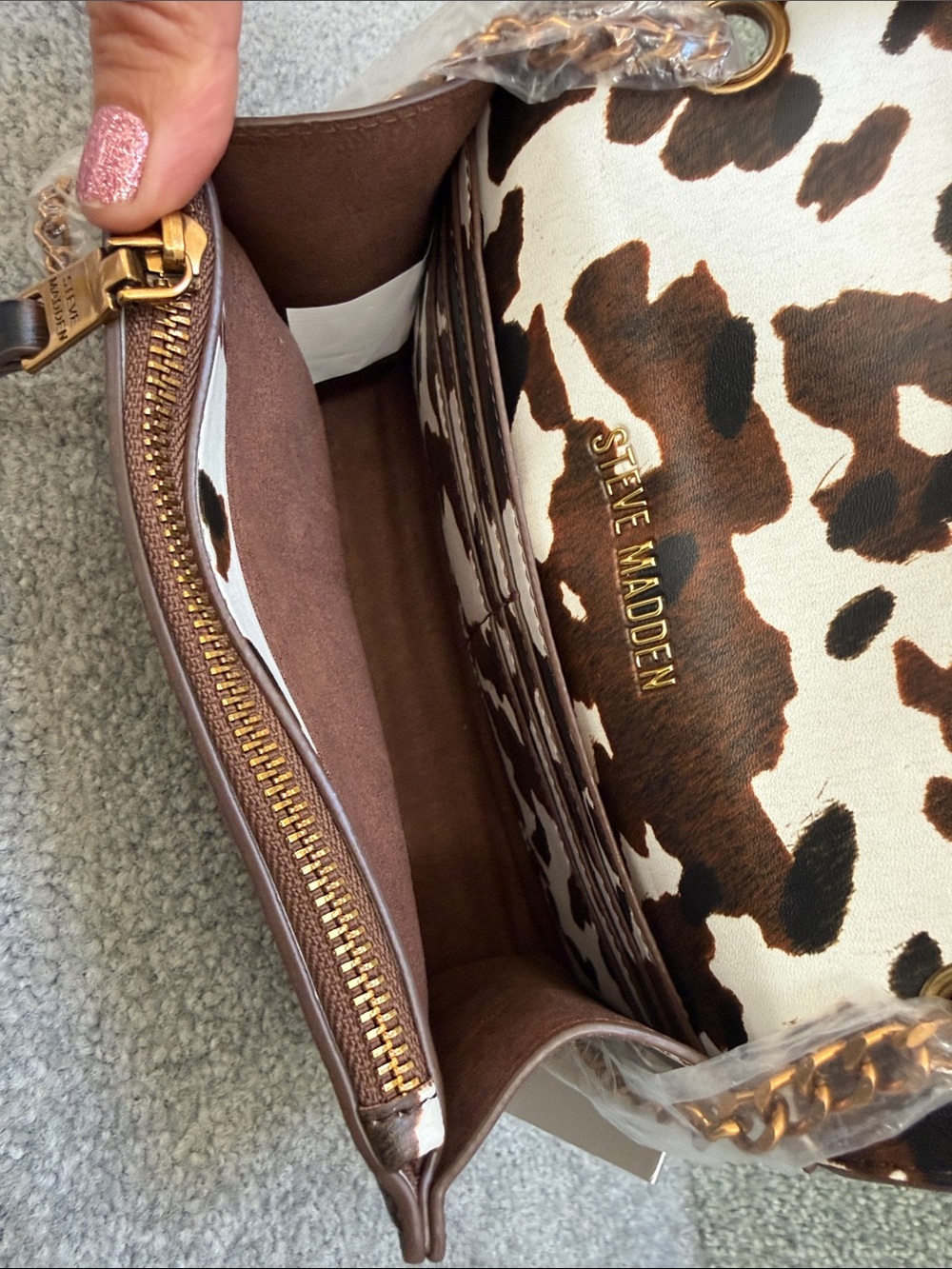 NWT Steve Madden Cowhide-Print Crossbody Bag - Picture 14 of 16